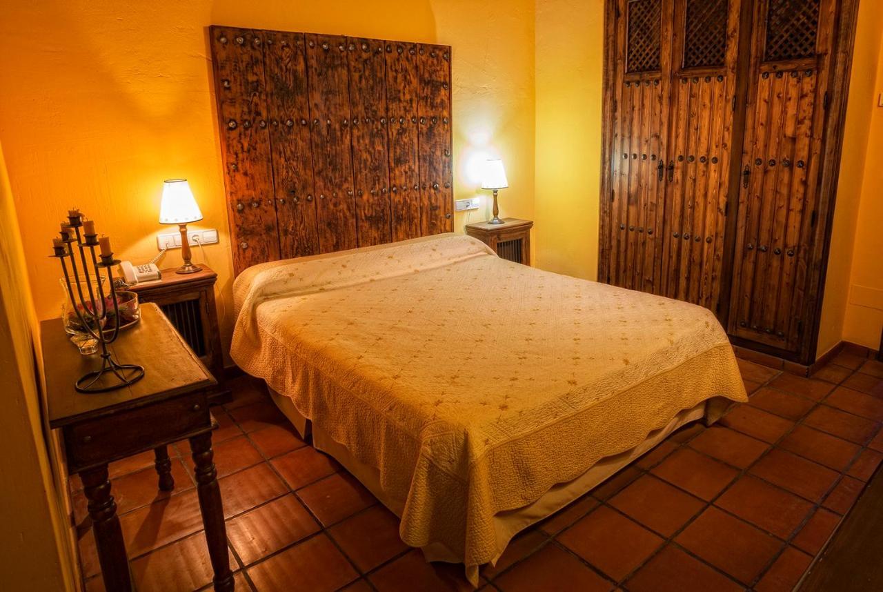 Hotel Bodega La Venta Casas De Los Pinos Extérieur photo